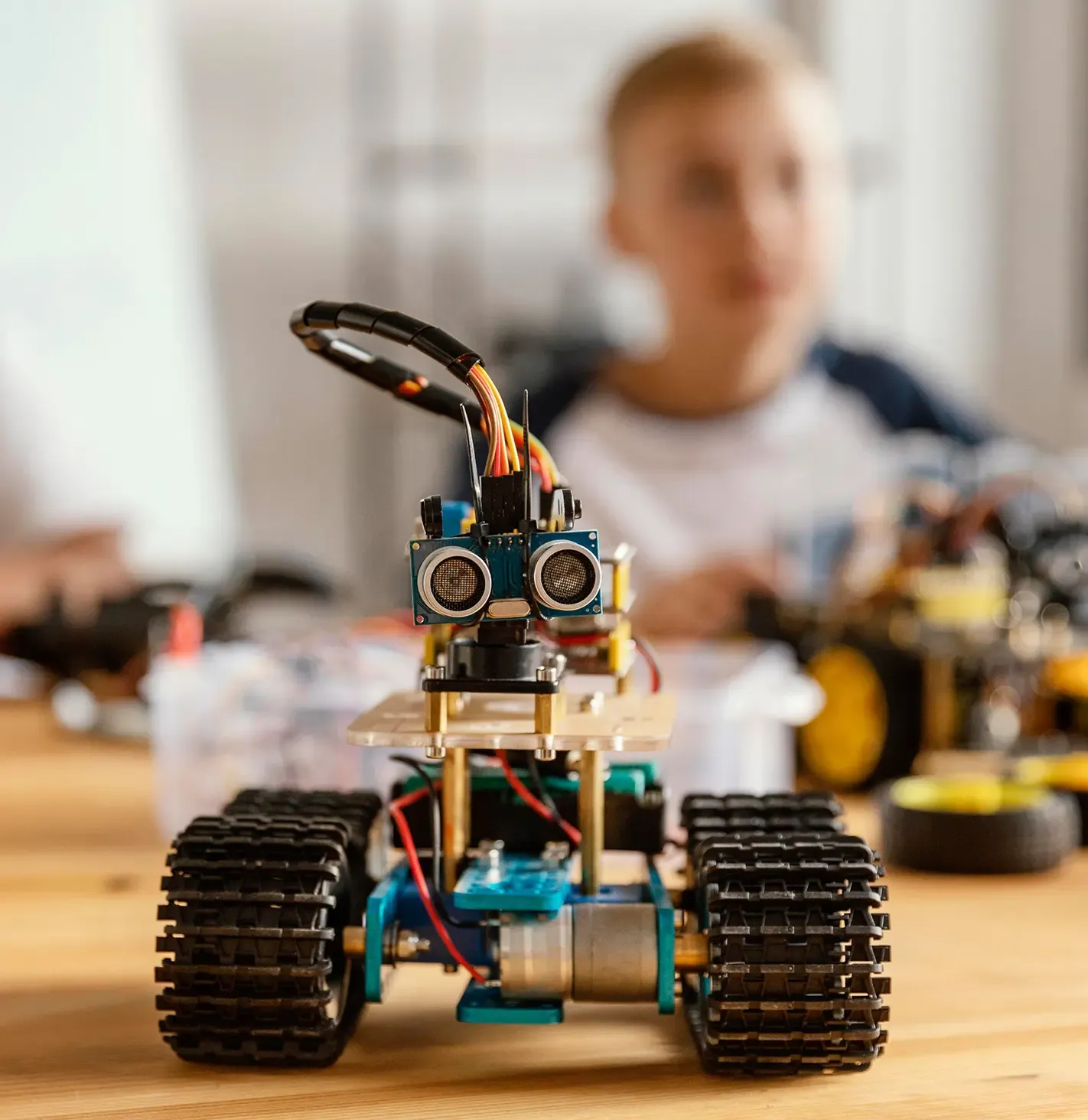 Shopify Plus webdesign for electronic toys online store